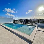 Spacious Ground Floor Apartment