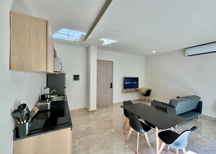 Spacious Ground Floor Apartment